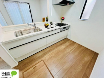 Lb`@{Hʐ^@VzȂł͂̃sJsJ̃Lb`͖̂yĂ܂ˁB