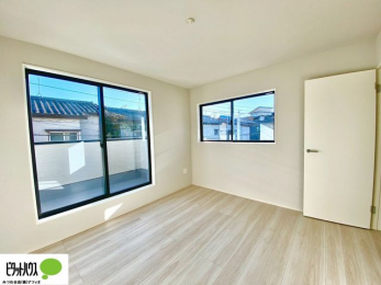 �Q���@�o���R�j�[�ւƑ������邢�����B