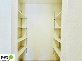 ���̑��@��������̐H���i��A�ۑ��H�E���H�ȂǕۊǂł���֗��ȃp���g���[