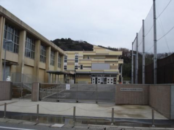 ���ӊ��@�؍X�Îs���؍X�Ñ�O���w�Z �k��31���B 2470m