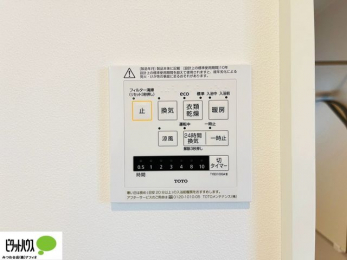 ̑@{Hʐ^F24ԊCECEEEg[t