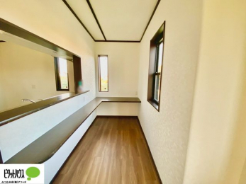 �L�b�`���@���r���O����̓L�b�`���ɂ���}�}��p�p��������̂ŁA���q�l���V�񂾂�x�񂾂���S���ĉ߂������Ƃ��ł��܂��B