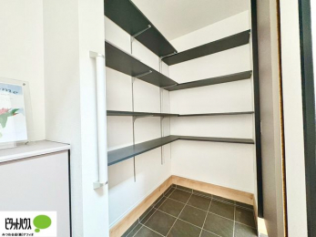 ���ց@�Ƒ��݂�Ȃ̌C�������Ղ���[�ł���V���[�Y�C���N���[�N