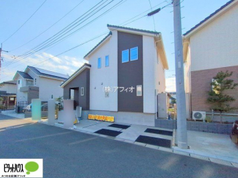 Oώʐ^@RƗԔX݂̒ɘȂށLDK̎̓@