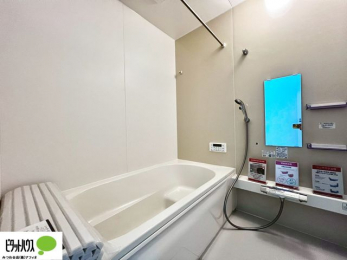 @̔ĂoX[͍LXBx͂qlƈꏏɗVтȂ܂ˁB