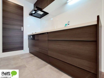 �L�b�`���@��ɗD�����A��ЂÂ����܂����̐H��@�B