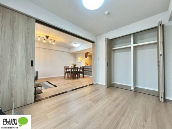 [@傫Ȏ[͂mׂG݂Ղ肵܂܂B