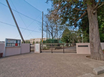 ���ӊ��@�D���s��/��ꒆ�w�Z �k��8���B 640m