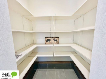 ���ց@�Ƒ��݂�Ȃ̌C�������Ղ���[�ł���V���[�Y�C���N���[�N