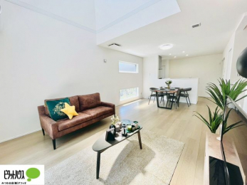 ���r���O�@�������̂��锒����Ƃ������r���O