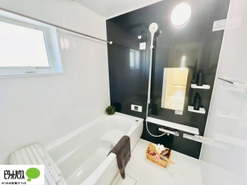 �����@1���̔�����������x���̓��͂��q�l�Ƃ̃R�~���j�P�[�V�����̏�Ƃ���