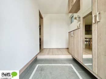 ց@V[Y{bNXɂ́AgȂ݃`FbNłSg~[tI