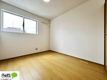 ̑ρ@VvȂ́Aꂼ̗z̃C[Wɂ₷łˁI