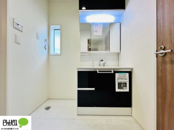 ʑEʏ@{Hʐ^FʎɏAJr\hɂB傫ȋŌ₷ʉϑł