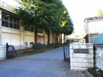 ӊ@ss@C䒆wZ k20B 1570m