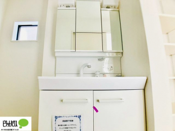 ���ʑ�E���ʏ��@�g���₷���V���v���Ȑ��ʉ��ϑ�B�����̎x�x�͂�������n�܂�܂��B