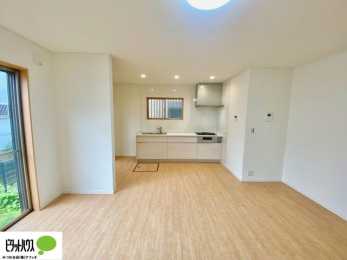 rO@傫ȑۓIȃrÓA邢CɂĂ܂ˁB