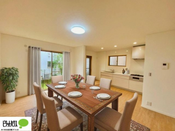 rO@傫ȑ̂郊rO͖邭AʂǂAƑ݂Ȃ̏΂n܂ۂ̎ʐ^CGŉƋzuC[WłAۂƂ͑قȂ܂B