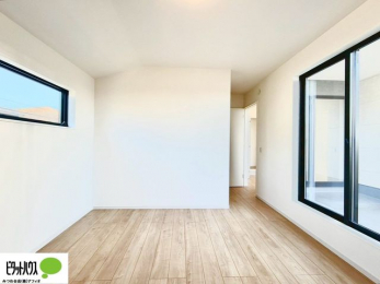 �Q���@�o���R�j�[�ւƑ������邢�����B