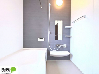 �����@�����������F���̗����ŁA1���̔��������������Ă��������B