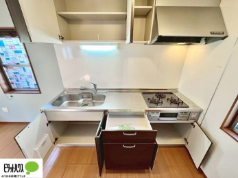 �L�b�`���@���[�L�x�ȃL�b�`���ł��B