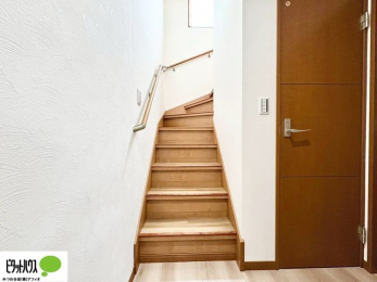 ���̑��@�肷��t���K�i�B�����Ȃ��q�l���N�z�̕������S�ɏ�艺��ł��܂��B