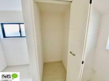 [@傫Ȏ[͂mׂG݂Ղ肵܂܂B