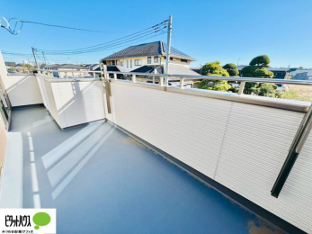 ���ց@�z�c�₽������̐��󕨂������郏�C�h�o���R�j�[