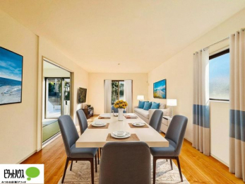 ���r���O�@�傫�ȑ�����ۓI�ȃ��r���O�́A�������邢��C�ɂ��Ă���܂��ˁB�����ۂ̎����ʐ^��CG�ŉƋ��z�u�����C���[�W�ł���A���ۂƂ͑����قȂ�܂��B