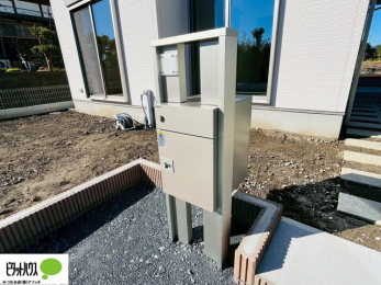 ���r���O�@�s�ݎ����ו����󂯎����z�{�b�N�X