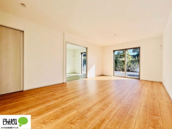 ���r���O�@LDK�Ƙa��������23�����̍L�X���