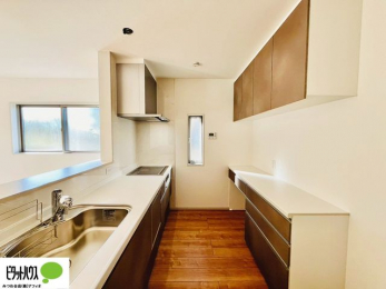 �L�b�`���@�J�b�v�{�[�h�t���Ŏ��[�A�b�v