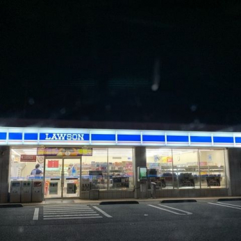 ���ӊ��@���[�\���؍X�Ð����䓌�X �k��4���B 260m