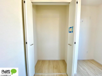 [@傫Ȏ[͂mׂG݂Ղ肵܂܂B