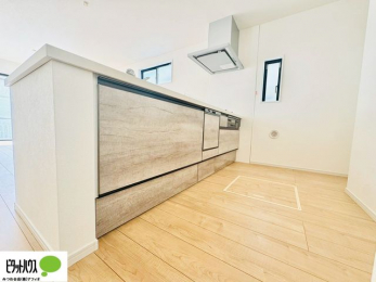 �L�b�`���@�Ƒ��Ƃ��b���Ȃ���y���������ł���J�E���^�[�L�b�`��