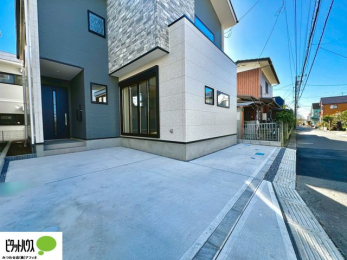 �@�J�[�X�y�[�X�B