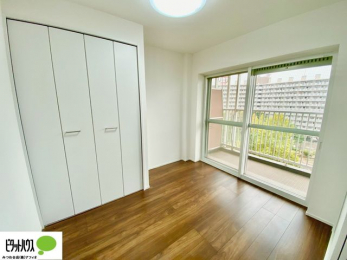 [@傫Ȏ[͂mׂG݂Ղ肵܂܂B