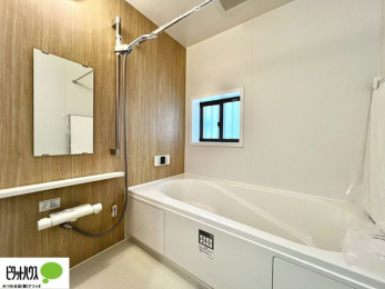 �����@�{�H��ʐ^�@�����̔�������Ă���闁���͍L�X�������B�x���͂��q�l�ƈꏏ�ɗV�тȂ������܂��ˁB