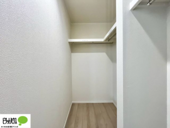 ���̑��@�Ƒ��݂�Ȃ̈ߗނ����[�ł���t�@�~���[�N���[�[�b�g�B