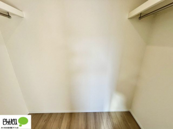 ���[�@�ߗވȊO�̕��������Ղ���[�ł���֗��ȃE�H�[�N�C���N���[�[�b�g�B