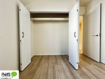 �o���R�j�[�@�����Ղ���[�ł����������ꂢ�ɕЕt���܂��B