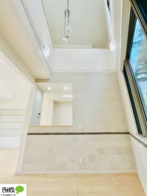 ���̑��@�J�������ӂ�鐁�������̂��郊�r���O