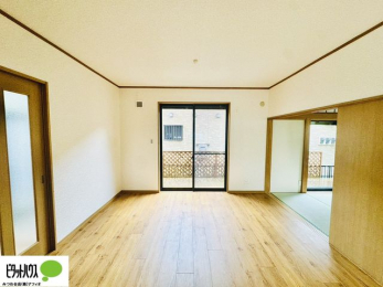 ���̑��@���R�����������ޒg���ȃ��r���O�B��������ɂ͓Ǐ��₨���Q�ł����Ȃ���̂�т�Ɖ߂����ЂƎ����B