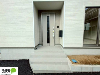 ���r���O�@���S�̃_�u�����b�N���փh�A