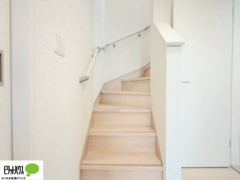 �@�肷��t���K�i�B�����Ȃ��q�l���N�z�̕������S�ɏ�艺��ł��܂��B