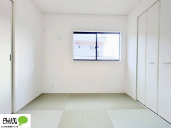 ���[�@�a���́A���q�l�ƗV�񂾂�A�Ǝ���������A�����Q�Ȃǎg������l�X�ł�