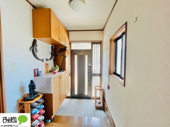 ���ց@����