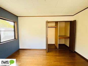 ���[�@���ꂼ��̂������Ɏ��[�X�y�[�X������̂Ńv���C�x�[�g�ȉו����g�߂ɒu�����Ƃ��ł��܂��B