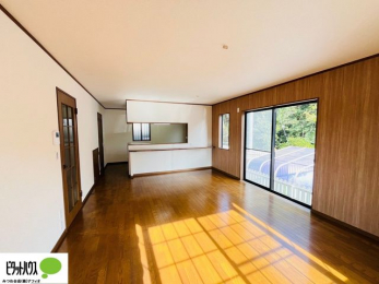 ���r���O�@�A�N�Z���g�N���X���g�p�����A�������ȃ��r���O