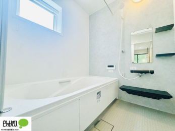 �����@1���̔�����������x���̓��͂��q�l�Ƃ̃R�~���j�P�[�V�����̏�Ƃ���